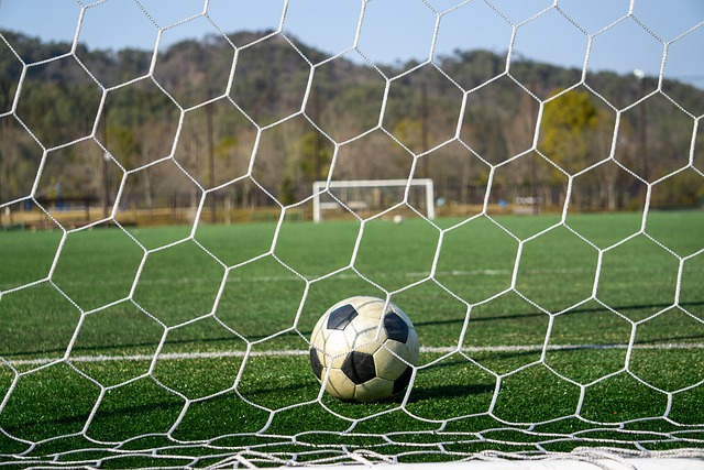 更是对关键 更是对关键